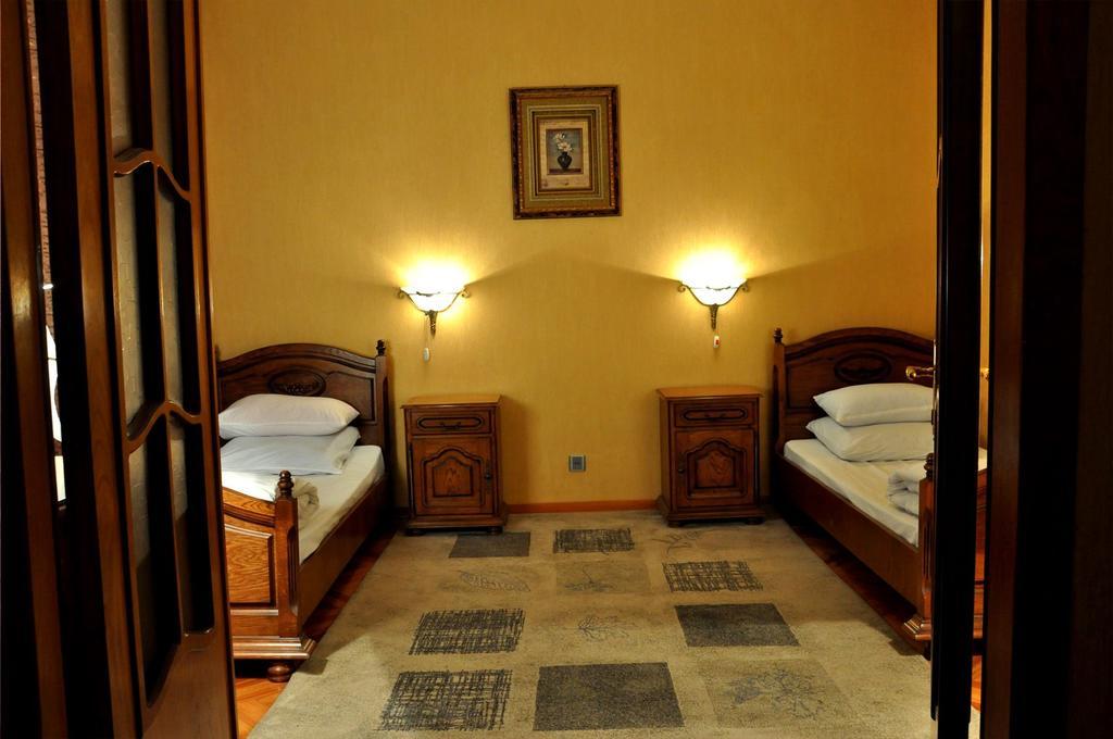 Ganja Hotel Экстерьер фото