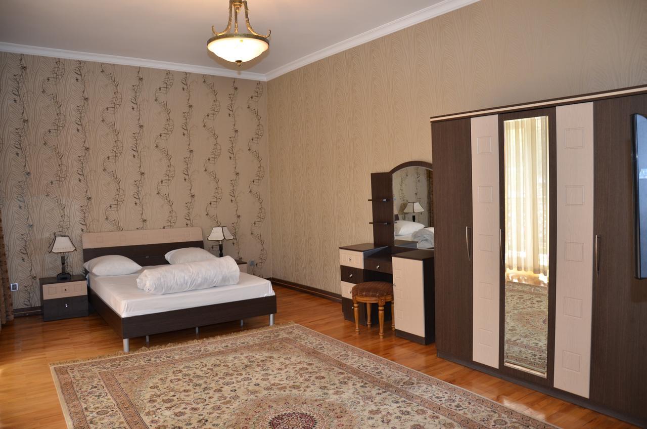 Ganja Hotel Экстерьер фото