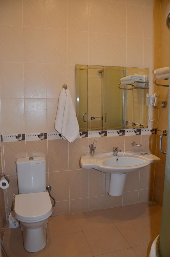 Ganja Hotel Экстерьер фото